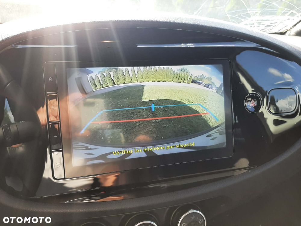 Toyota Aygo X Business Edition - 15