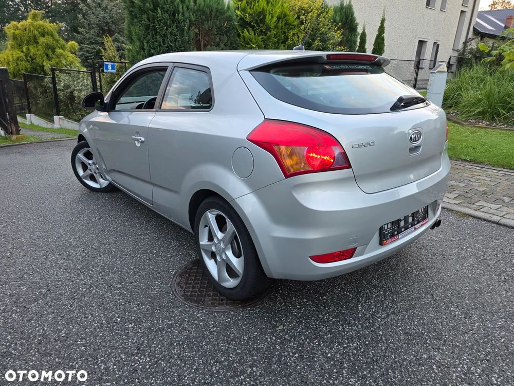 Kia ProCeed pro Ceed 1.6 CVVT Vision - 32