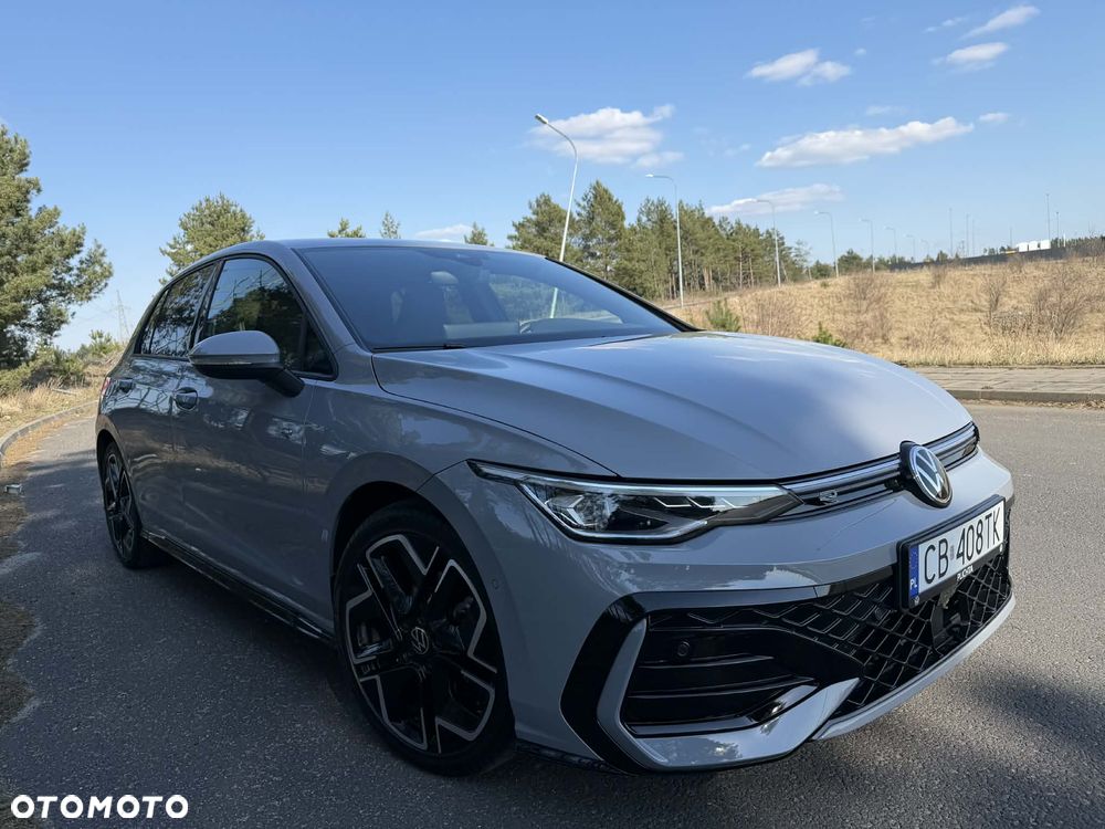 Volkswagen Golf 1.5 eTSI mHEV R-Line Plus DSG - 13