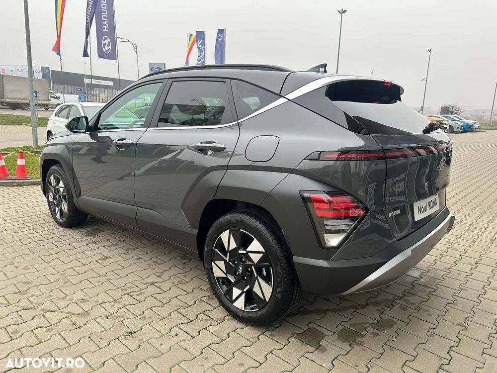 Hyundai KONA - 9