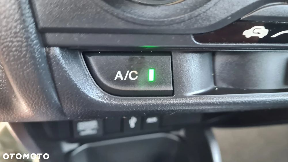 Honda Jazz 1.3 i-VTEC Comfort - 26