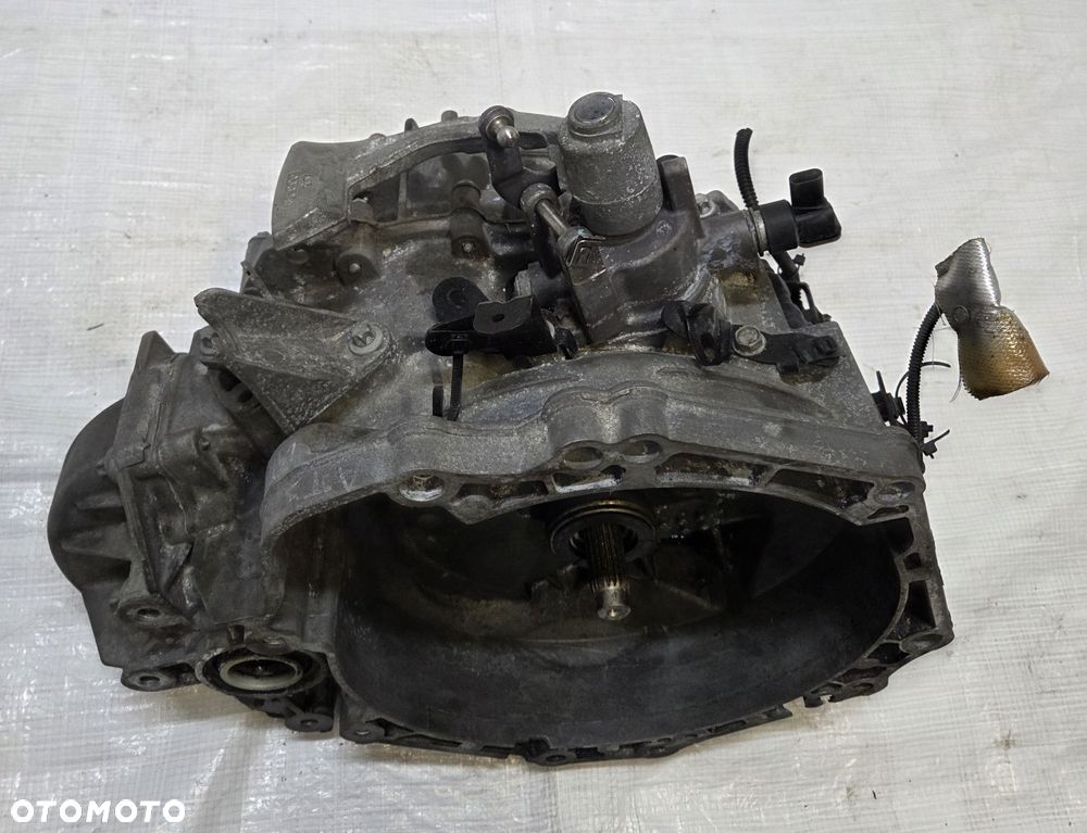OPEL ASTRA J IV B 1.4T SKRZYNIA BIEGÓW M320F - 4