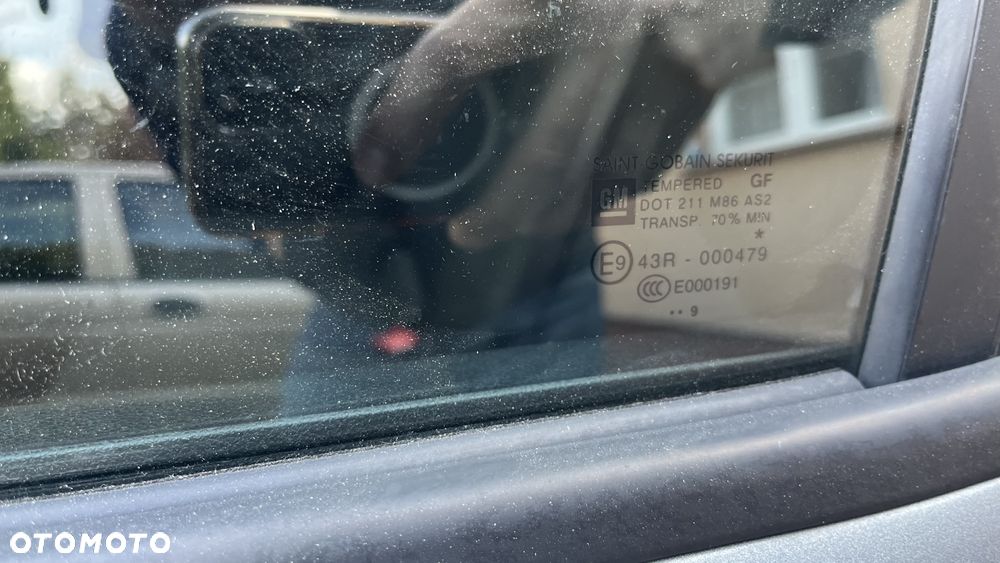 Opel Corsa 1.4 (ecoFLEX) Start/Stop Color Edition - 4