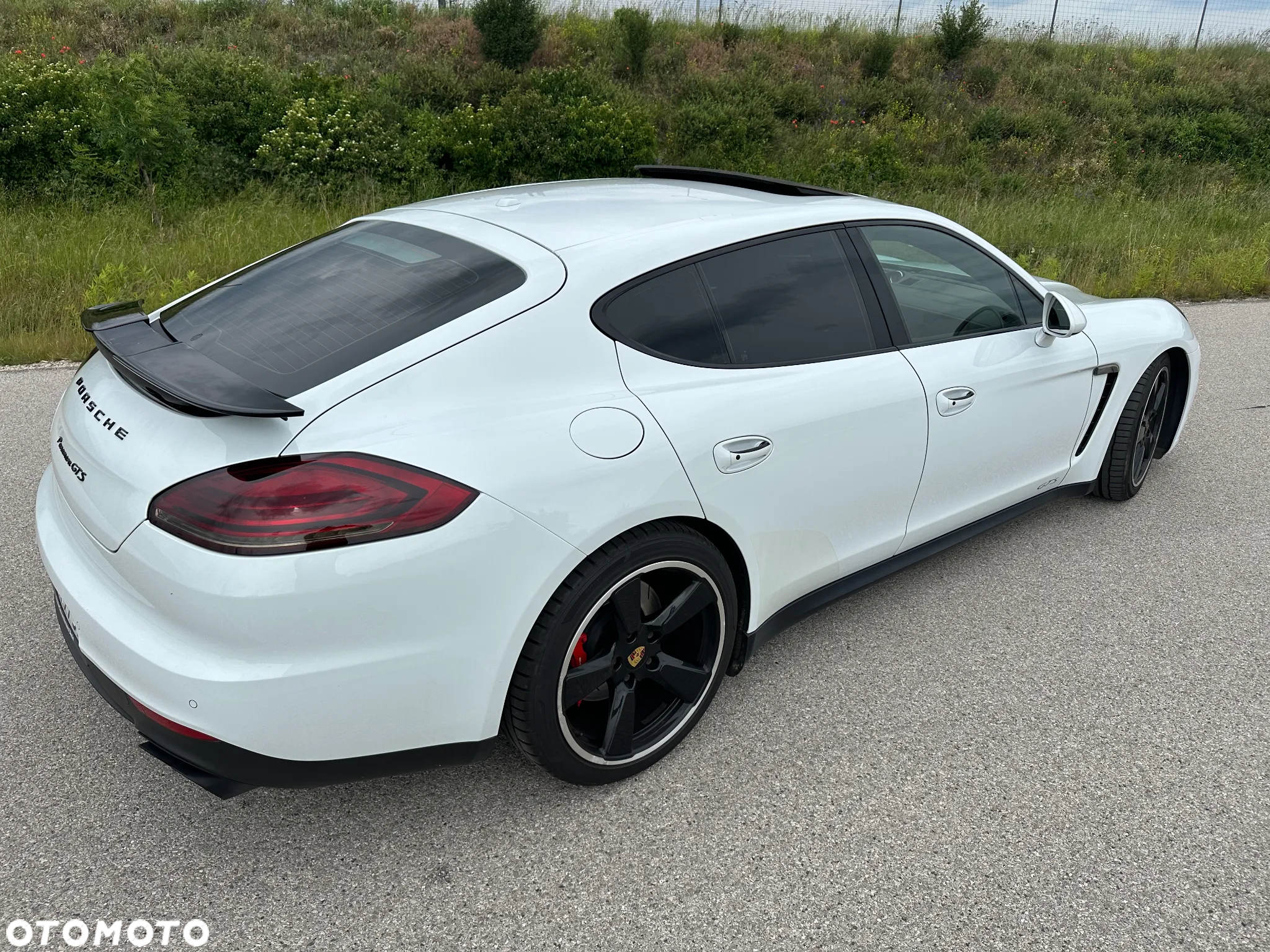 Porsche Panamera GTS PDK - 7
