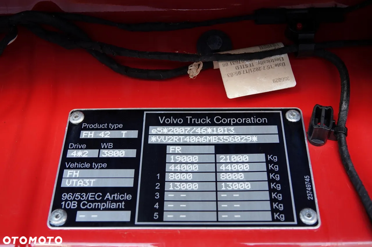 Volvo FH 500 / I-SAVE / XXL  / KLIMA POSTOJOWA  / NOWY MODEL / OPONY 100 % / + SCHMITZ FIRANKA STANDARD / PODNOSZONA OŚ / DACH PODNOSZONY / 2022 ROK  / PO ZŁOTYM KONTRAKCIE SERWISOWYM - 33