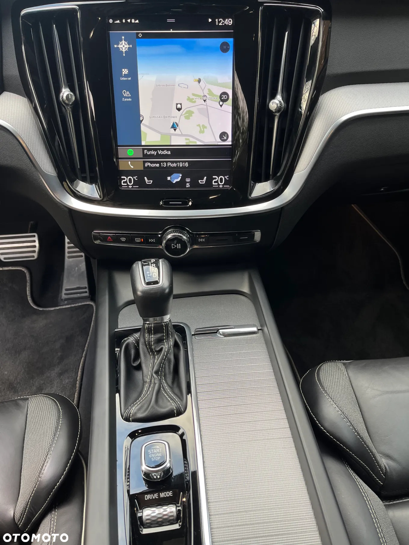 Volvo S60 T5 R-Design - 13