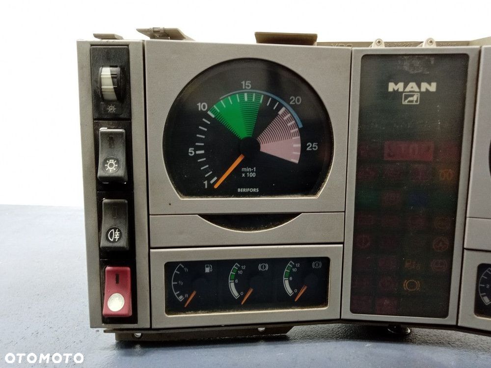 MAN F2000 FE LICZNIK ZEGARY TACHO 81.27202.6080 - 4