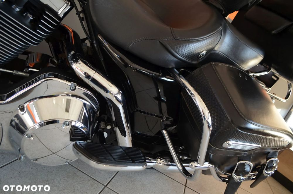 Harley-Davidson Touring Road King - 29