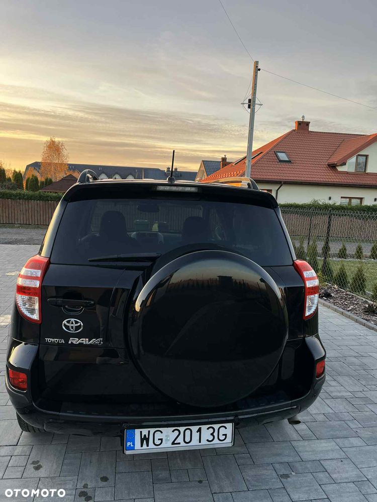 Toyota RAV4 2.0 VVT-i Prestige NAVI MS - 4
