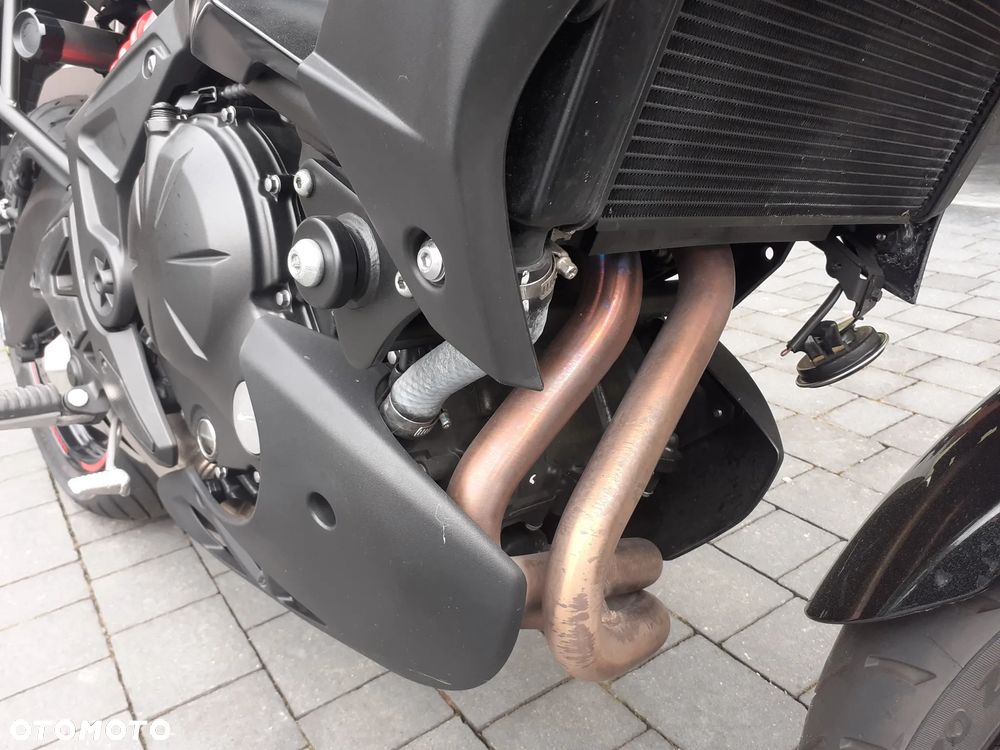 Kawasaki Versys 650 - 14