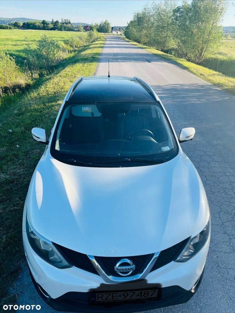 Nissan Qashqai 1.6 DCi 4x4 Tekna - 6