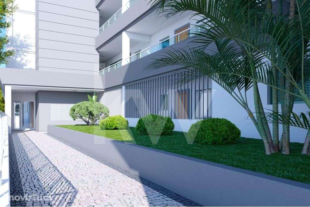 APARTAMENTO T2+1 - ULTIMO PISO-EDIFICIO QUINTA GIRASSOL II, BL. C, 5º - Grande imagem: 2/12