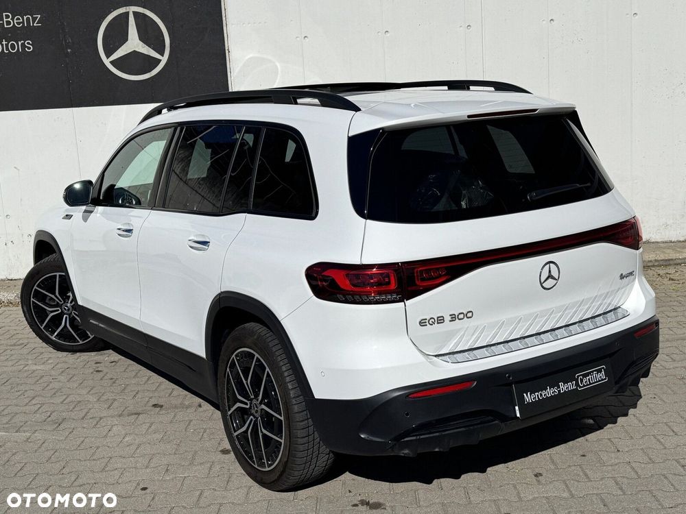 Mercedes-Benz EQB 300 66.5kWh 4-Matic AMG Line 7os - 5