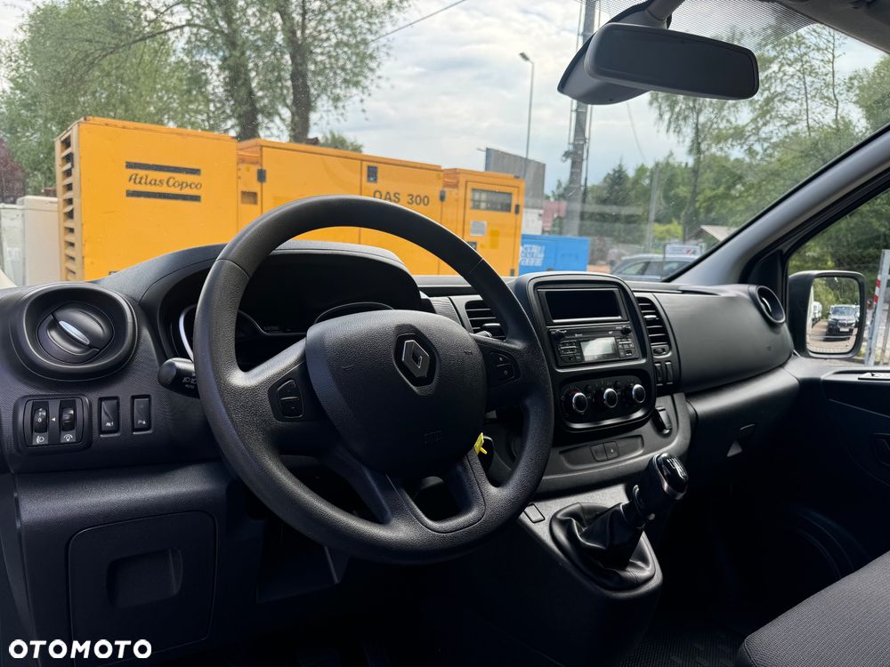 Renault Trafic - 17