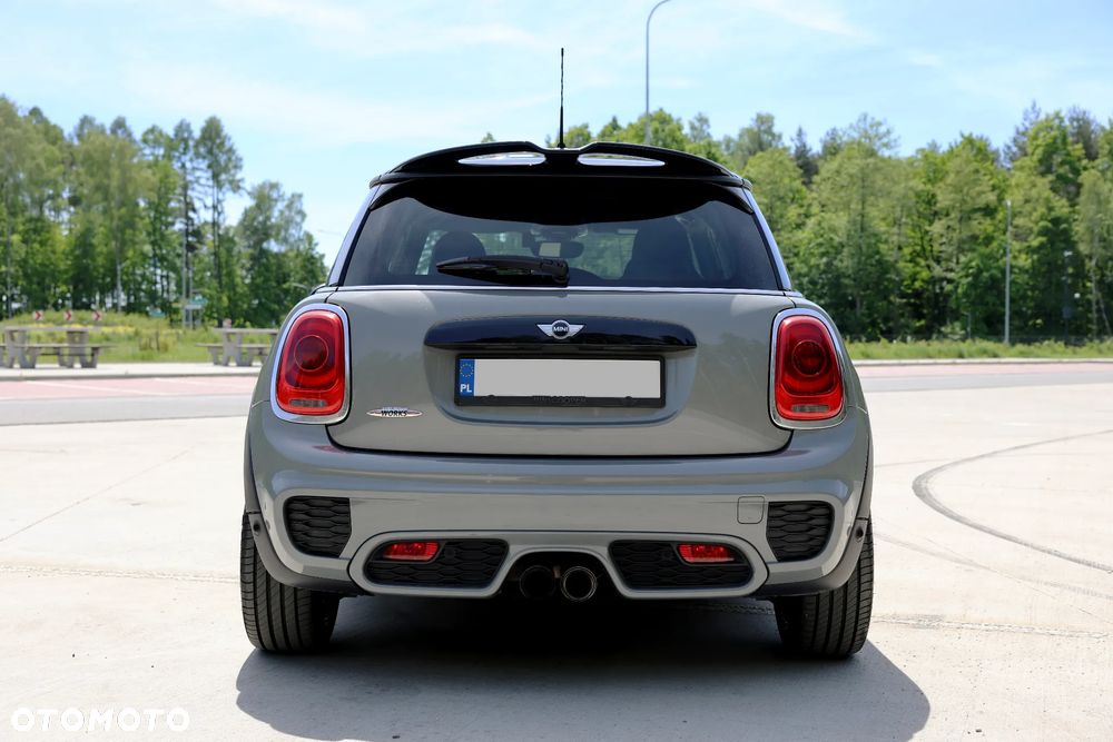 MINI Cooper S Standard - 6