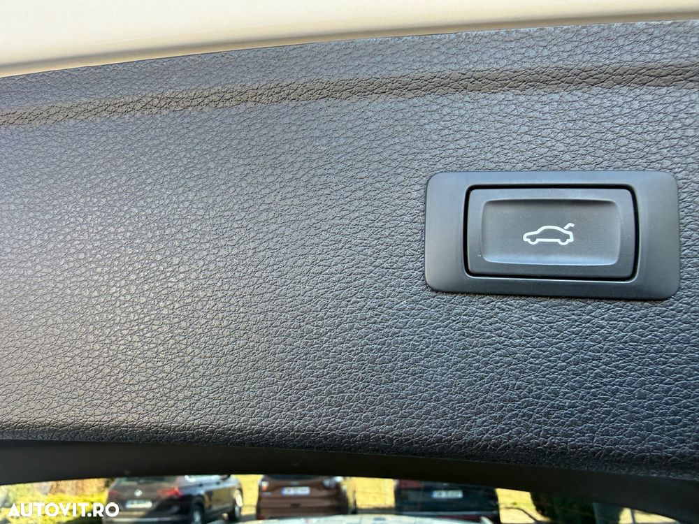 Audi Q5 40 TDI quattro S tronic design - 34