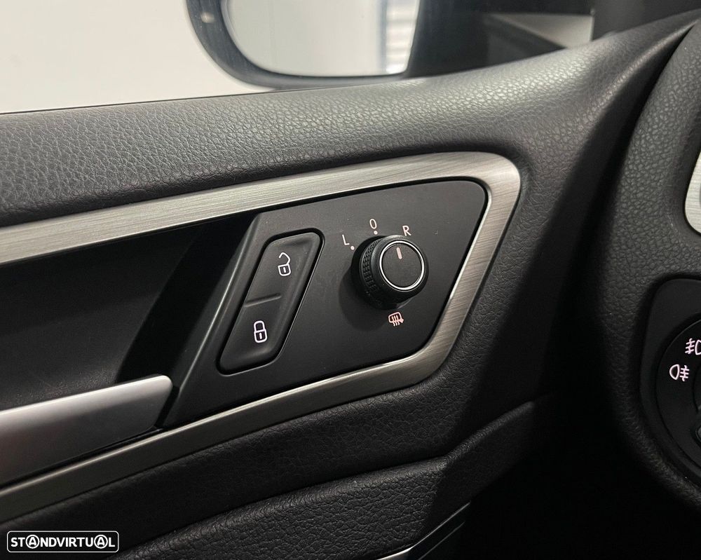 VW Golf Variant 1.6 TDi Trendline - 37