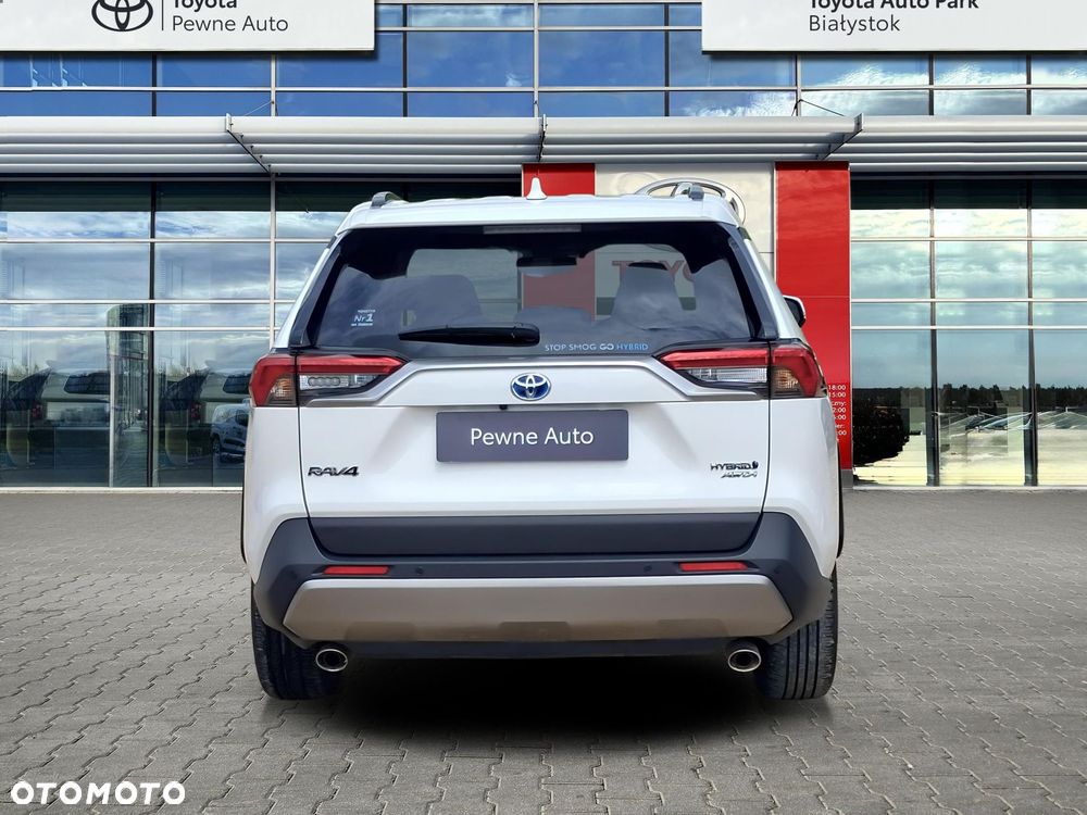 Toyota RAV4 - 4