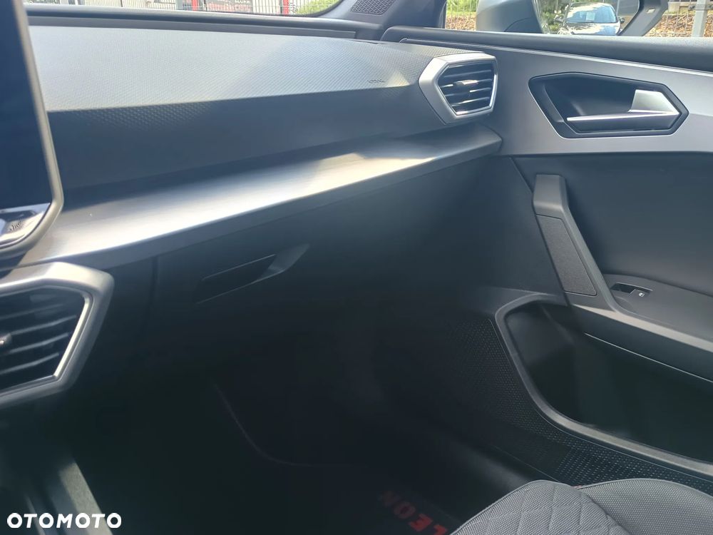 Seat Leon Sportstourer - 24