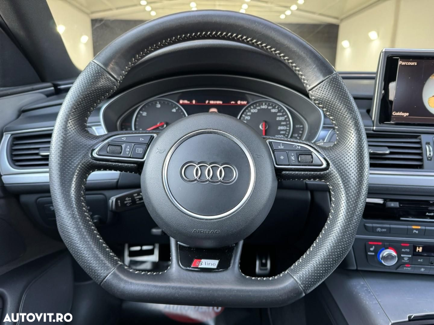 Audi A6 2.0 TDI Ultra S tronic - 13