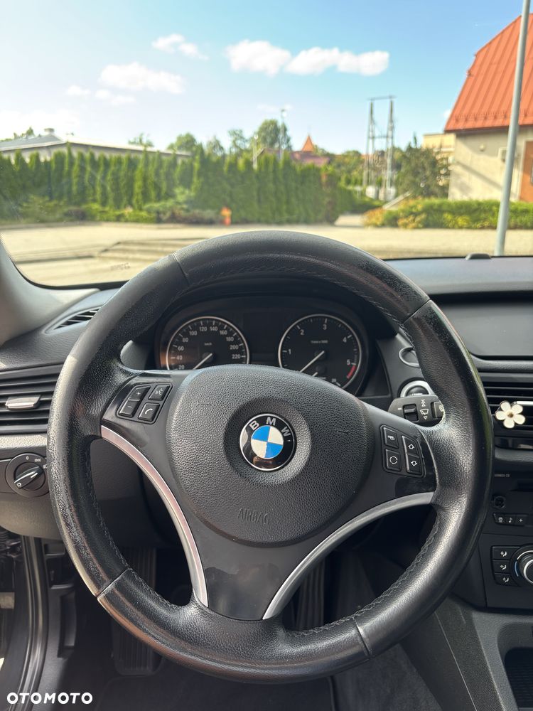 BMW X1 xDrive20d - 13