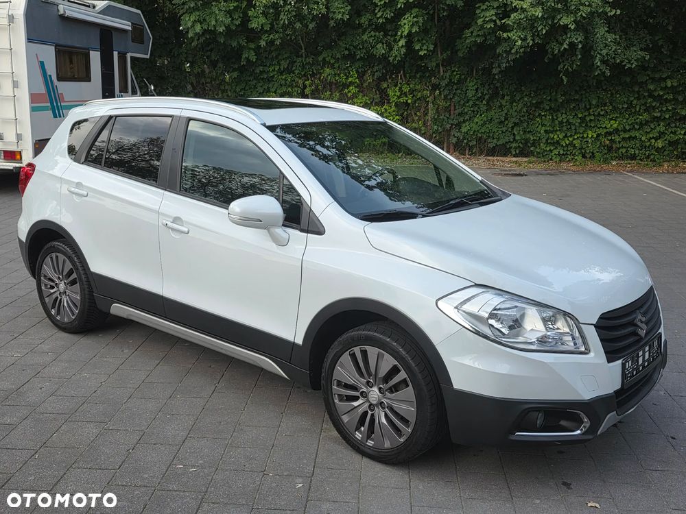 Suzuki SX4 S-Cross - 12