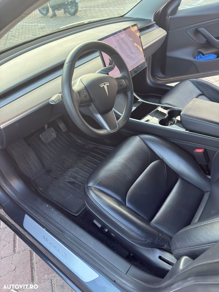 Tesla Model 3 Langstreckenbatterie Allradantrieb Dual Motor - 14
