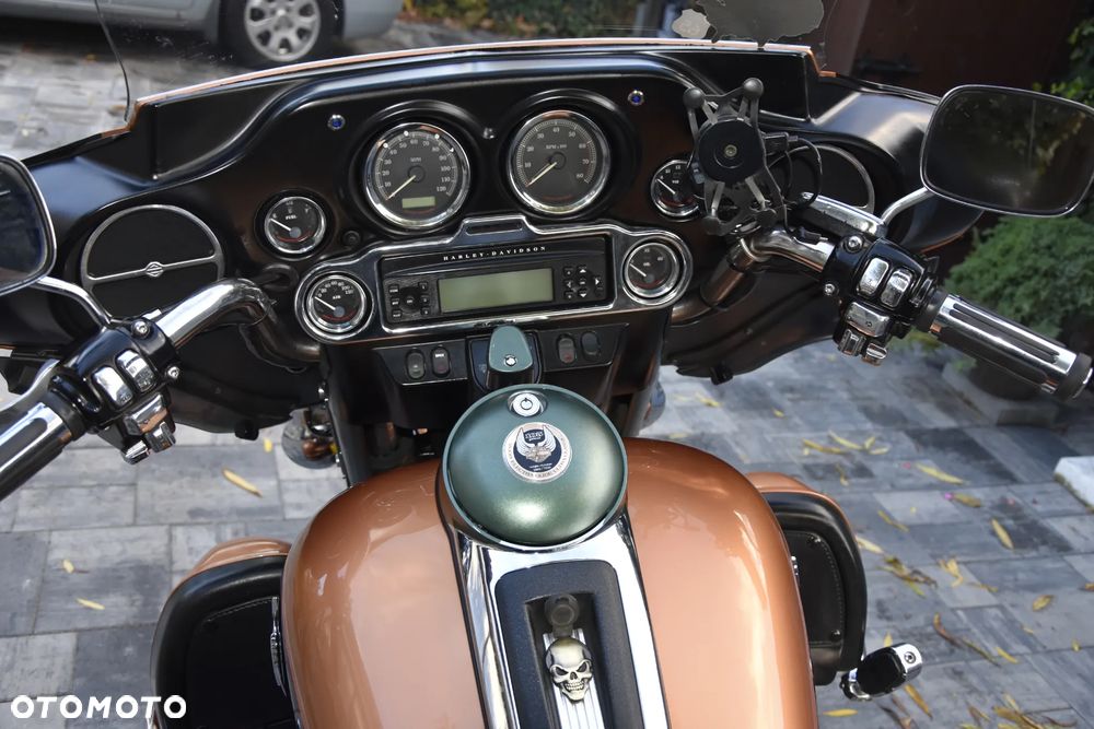 Harley-Davidson FLHTCU Ultra - 8