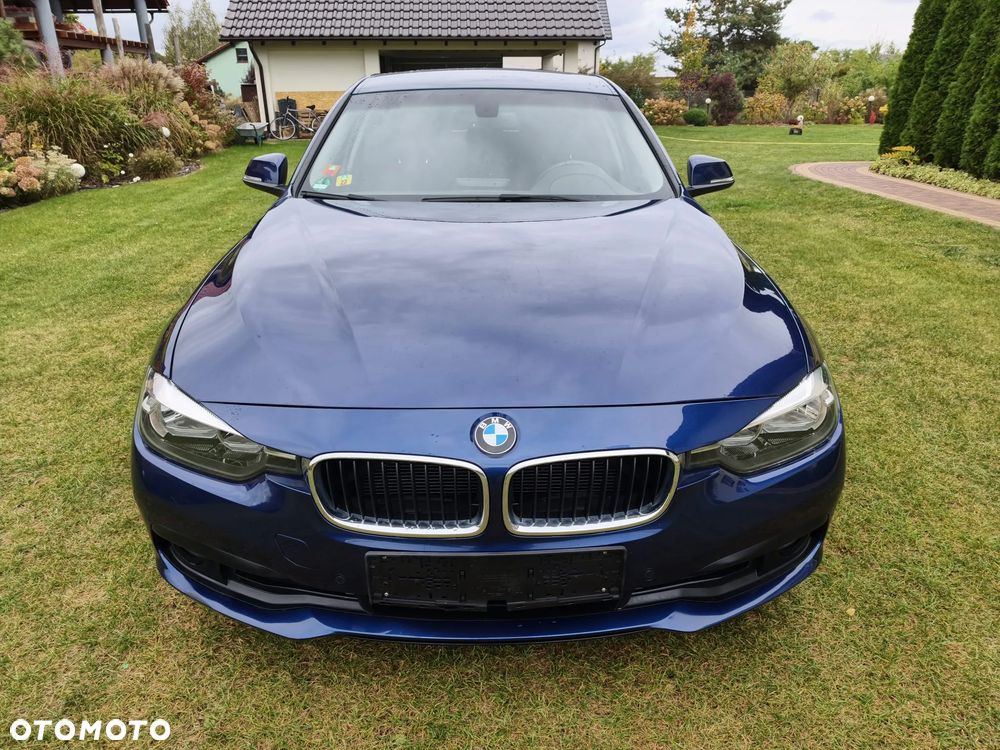 BMW Seria 3 318d Advantage - 2
