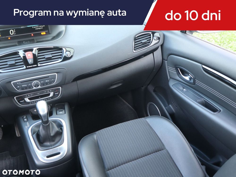 Renault Scenic - 10