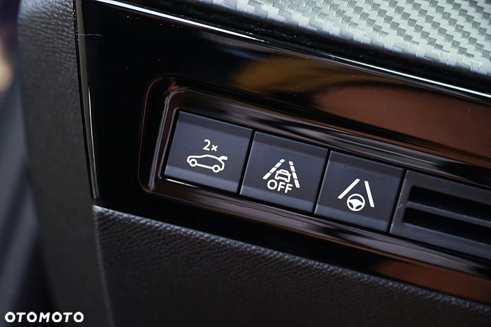 Peugeot 508 PureTech 180 EAT8 GT - 32