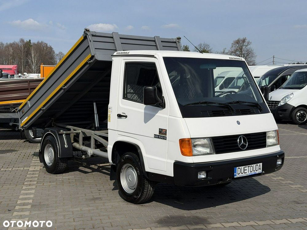 Mercedes-Benz MB 100 - 3