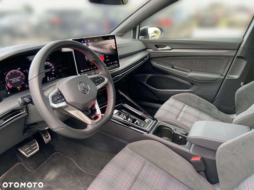 Volkswagen Golf 2.0 TSI GTI DSG - 11
