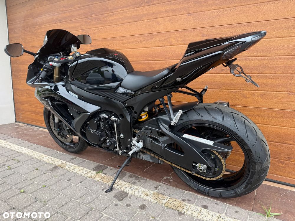 Suzuki GSX-R - 7
