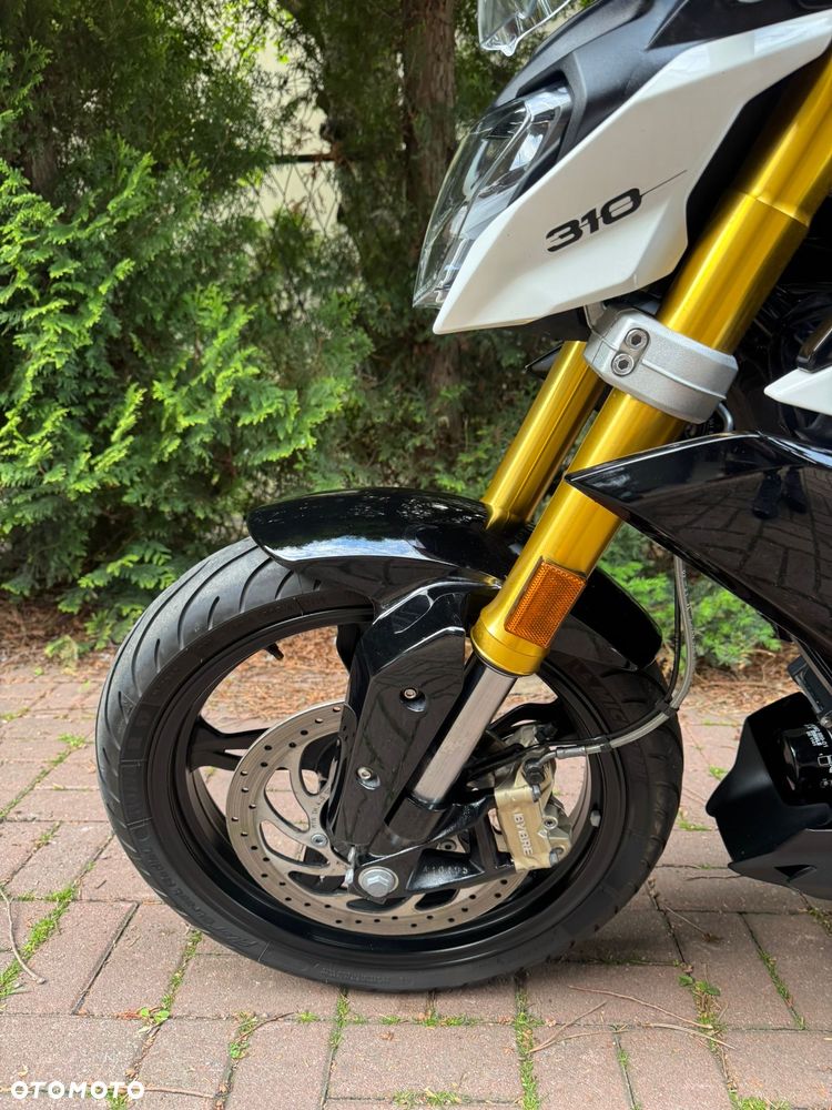 BMW G - 13