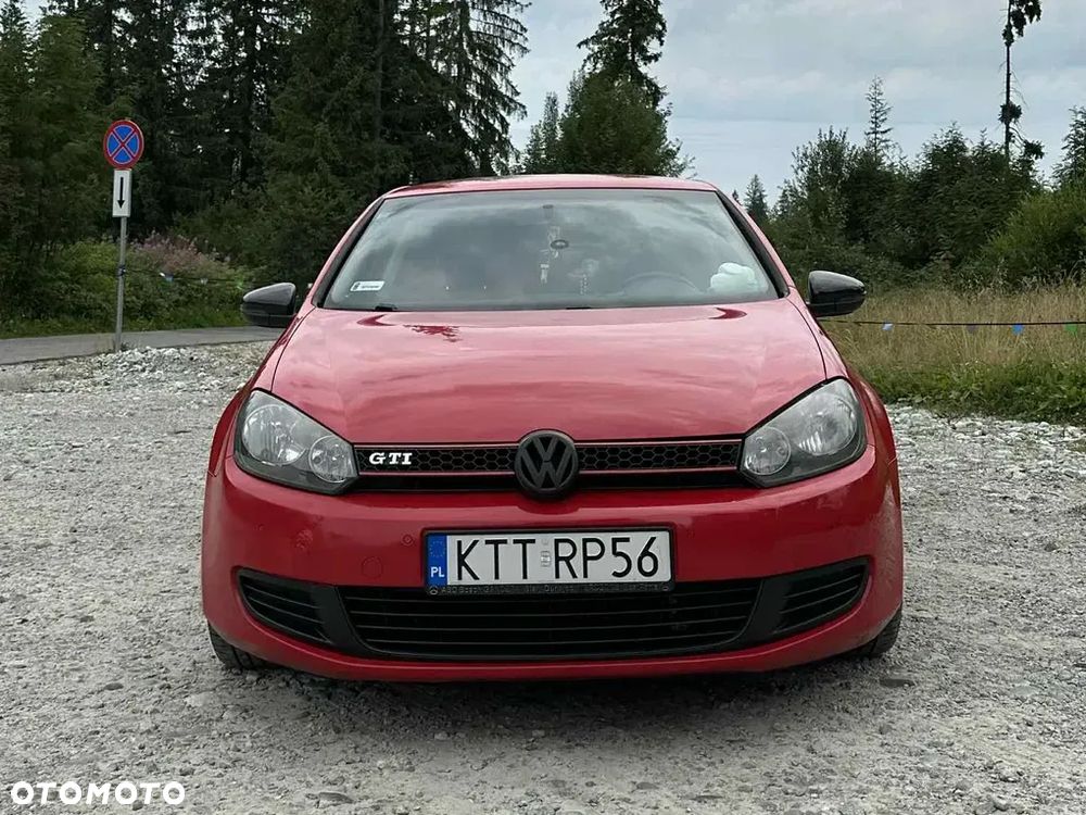 Volkswagen Golf - 2
