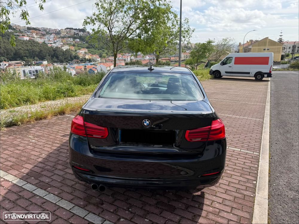 BMW 330 e iPerformance Line Luxury - 10