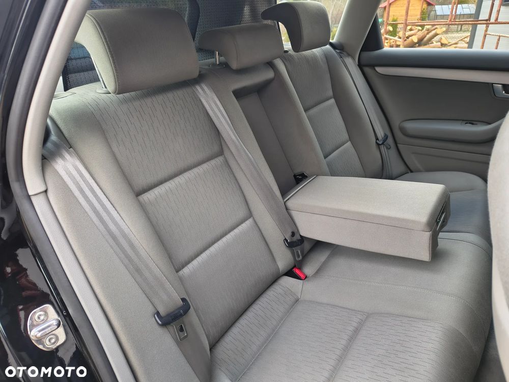 Audi A4 Avant 1.9 TDI - 23