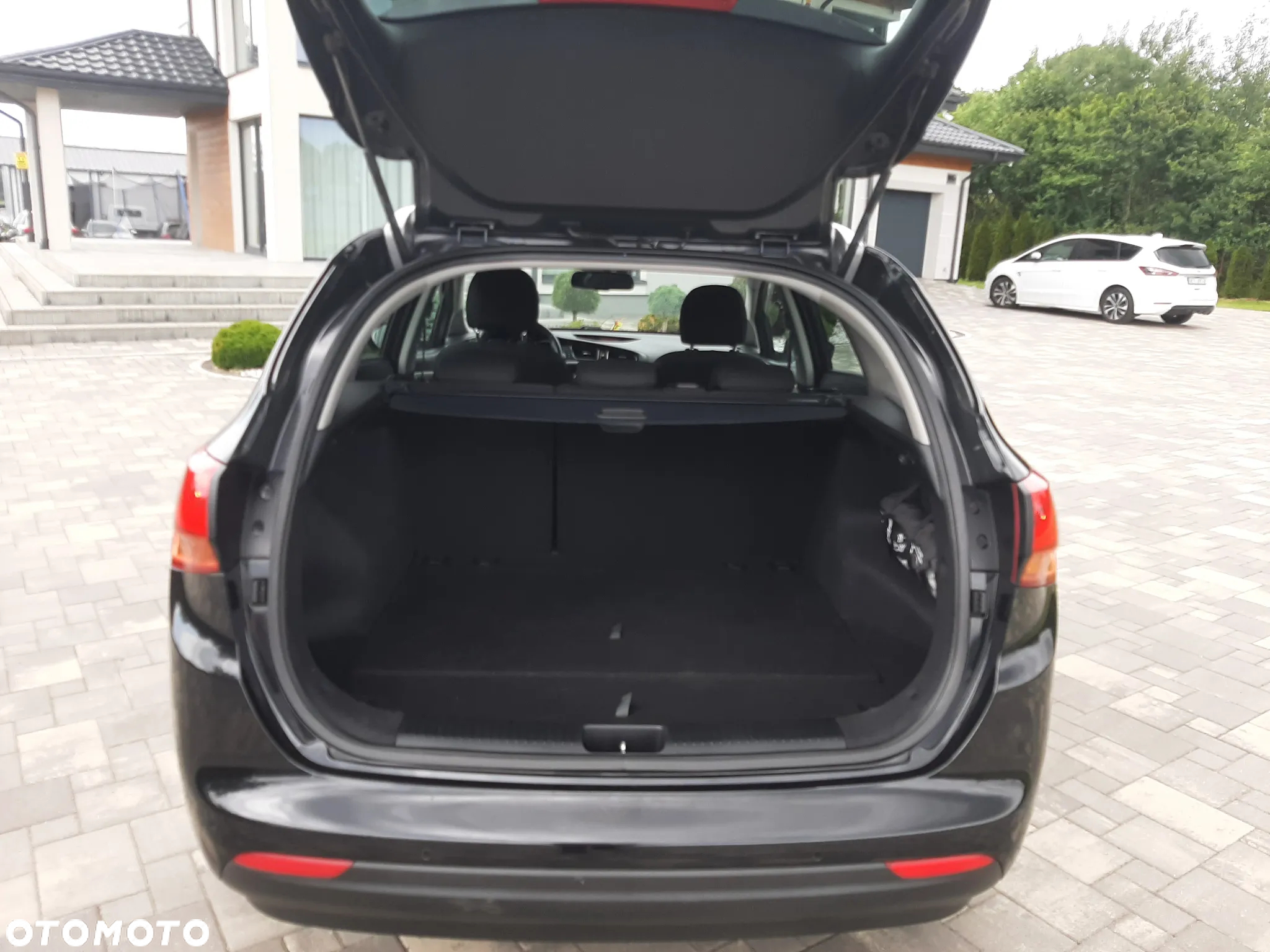 Kia Ceed 1.6 CRDi 128 Platinum Edition - 15