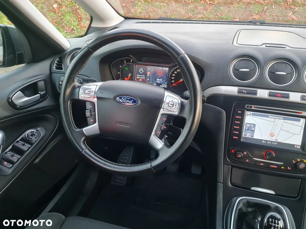 Ford S-Max - 27