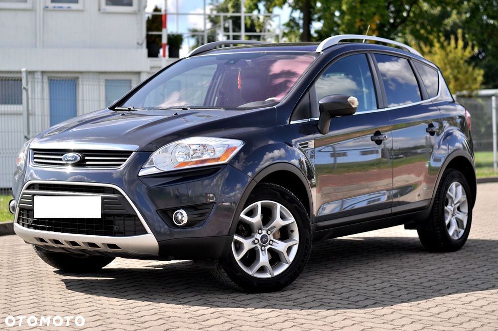 Ford Kuga 2.0 TDCi 2x4 Titanium - 8