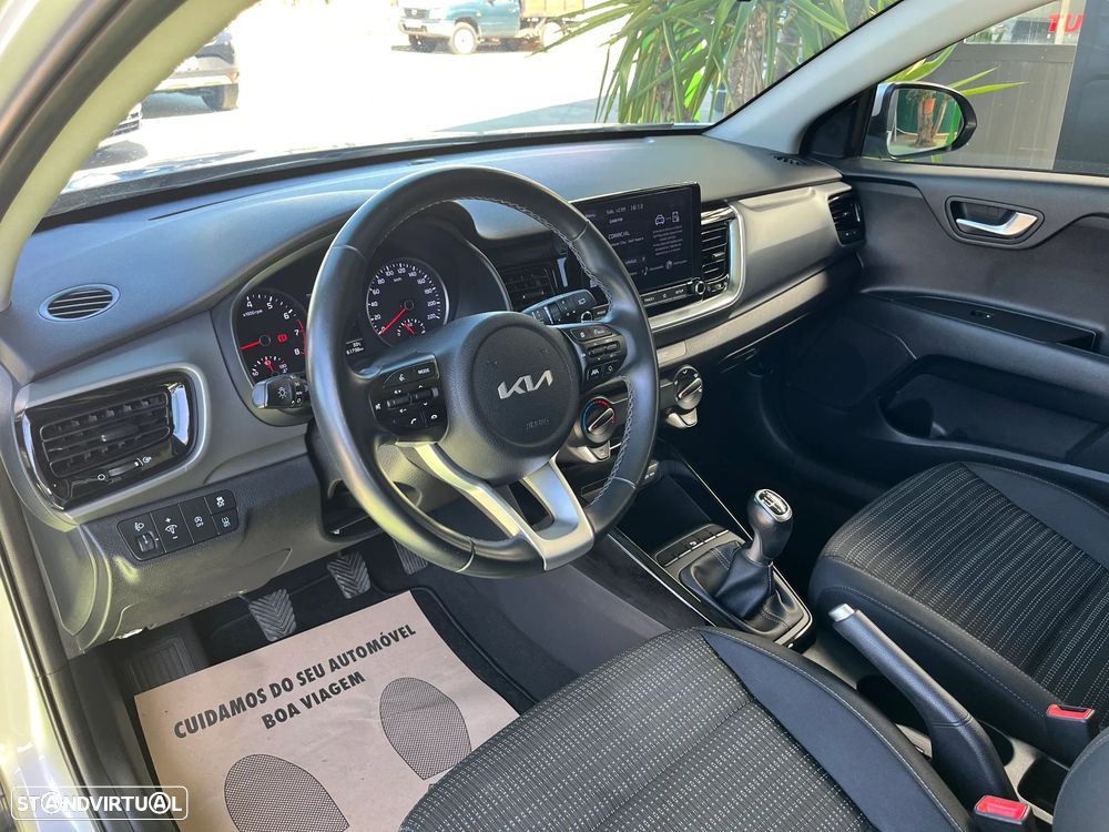 Kia Stonic 1.0 T-GDi Urban - 11