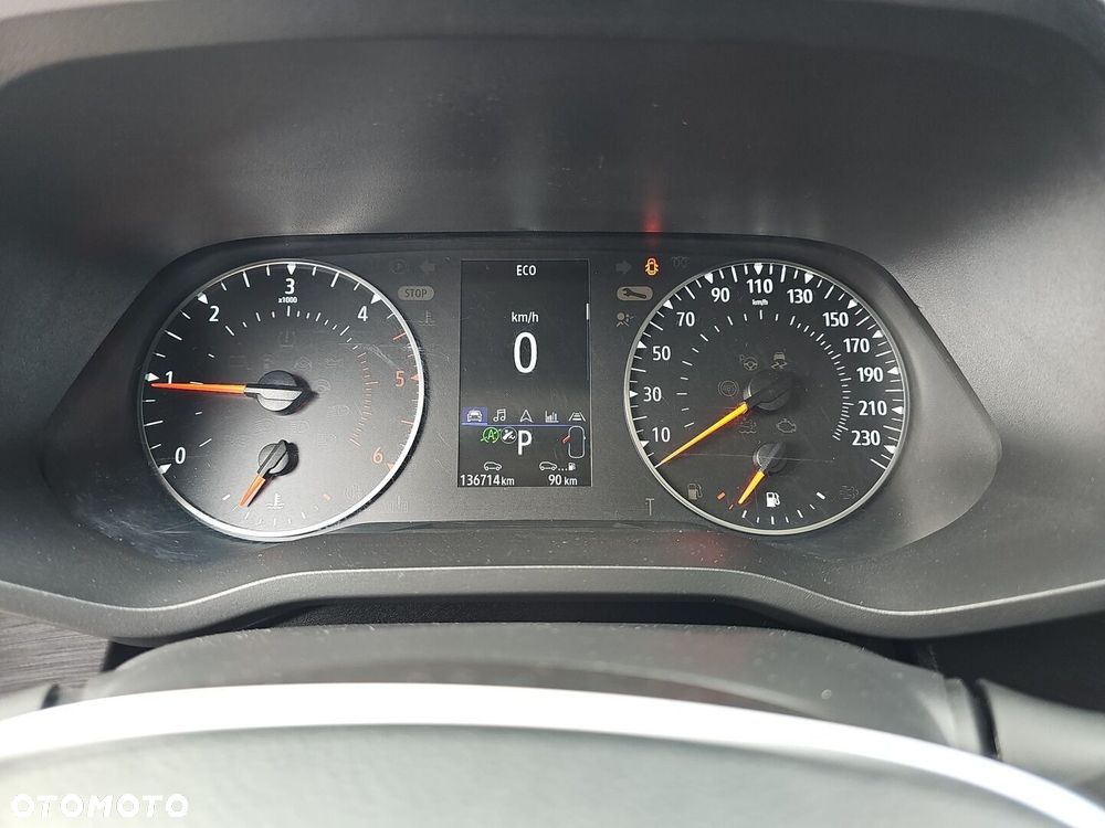 Renault Trafic - 25