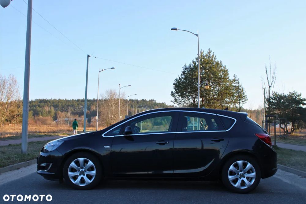 Opel Astra 1.7 CDTI DPF ENERGY - 7