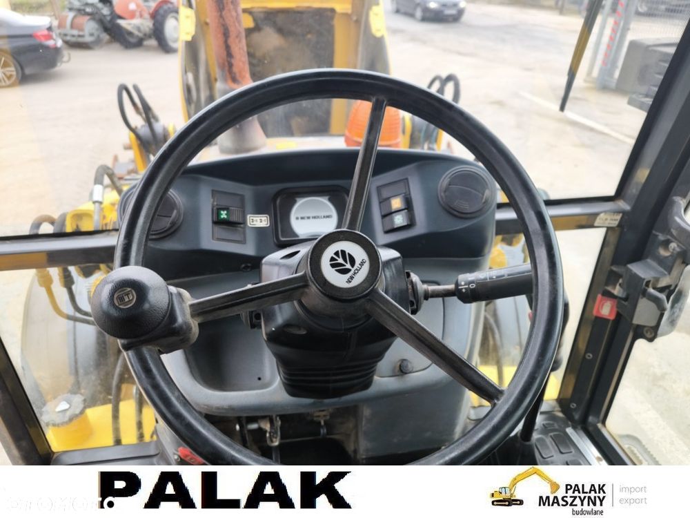 New Holland Koparko-Ładowarka NEW HOLLAND  B 110 C ,2014rok - 17
