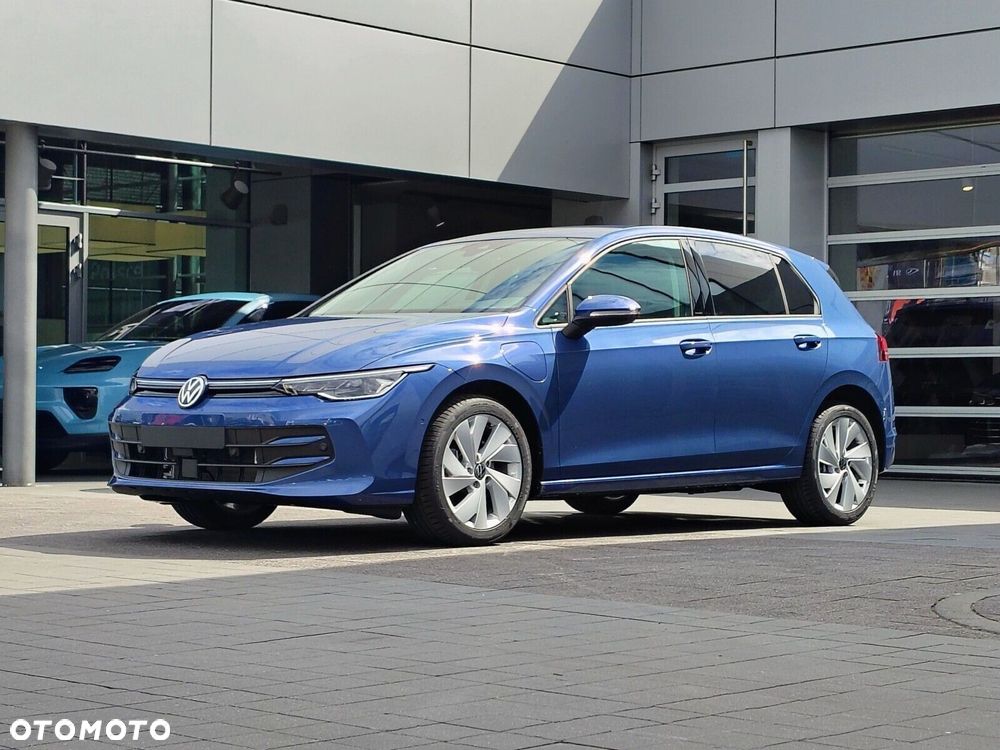Volkswagen Golf - 3