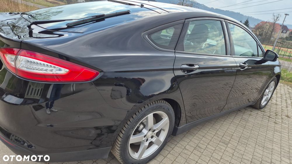 Ford Mondeo - 10