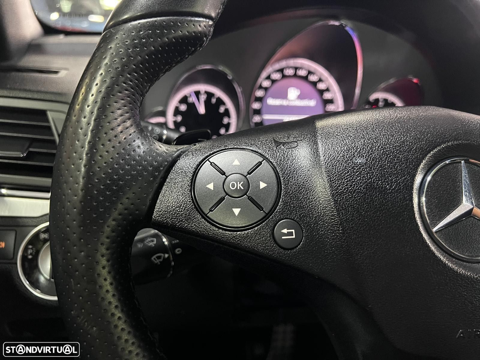 Mercedes-Benz E 220 - 27
