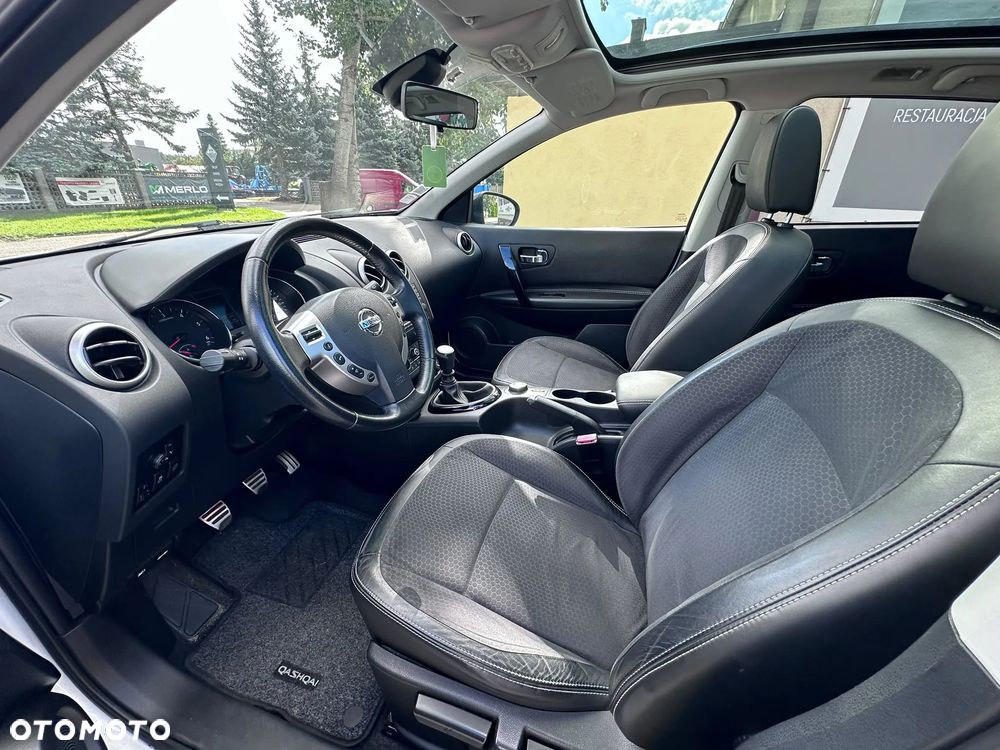 Nissan Qashqai 1.6 dCi 4x4 360 S&S - 14