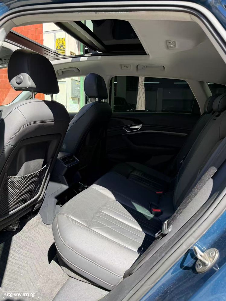 Audi e-tron 50 quattro - 7